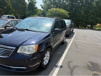 2011 Chrysler Town & Country