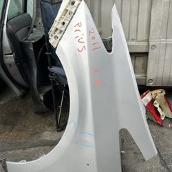 2010 - 2015 Toyota Prius Fender Driver Side Silver