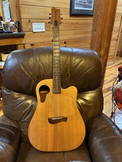 Tocoma Roadking Acoustic Guitar