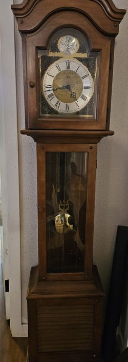 Ridgeway Tempus Fugit Grandfather Clock