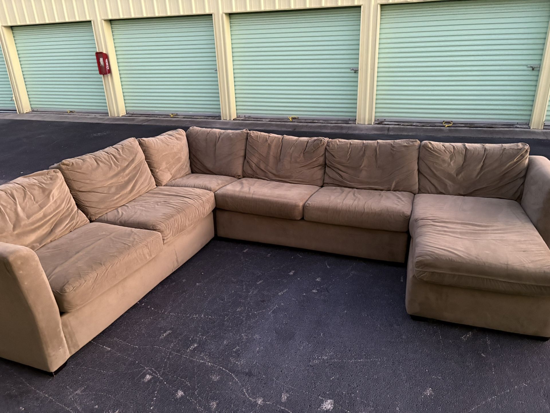 Large Sectional Couch - FREE DELIVERY