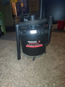 Hoover 6 gallon Wet N Dry Vac 2.25 Peak HP Like New Works Perfectly Only 40$