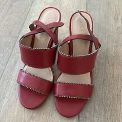 New In Box Coach Sandal Size 6