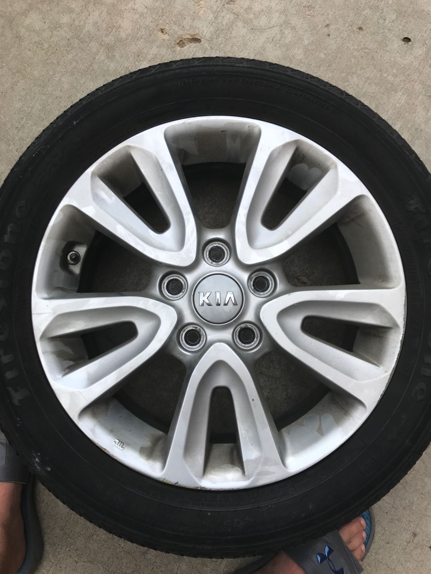 KIA Wheel