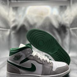 Air Jordan 1 Mid Grey Green 