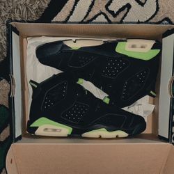 Jordan 6s Size 6y Brand New 