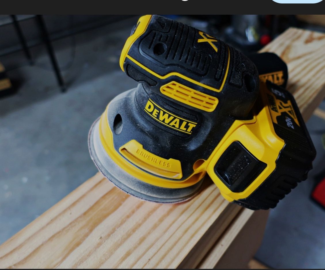 💥 Brand New DEWALT 20V XR Orbital Sander – DCW210