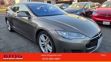 2015 Tesla Model S