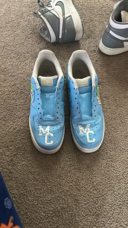 Custom Air Force 1s Size 8