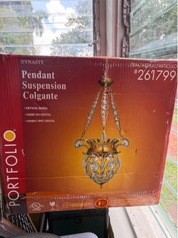 New Crystal Pendant Light