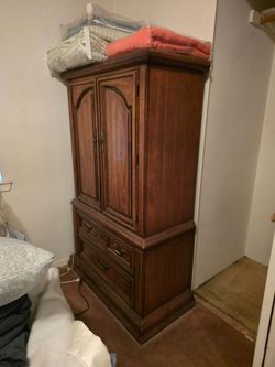 Free dresser