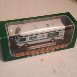 2008 Hess Miniature Recreation Van