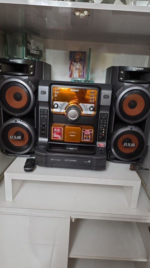 Sony HCD-ZX66i Mini Hi-Fi Stereo System w/ SS-ZX66i Speakers 5-CD - TESTED