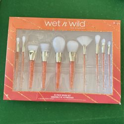 Wet N Wild Brush Set