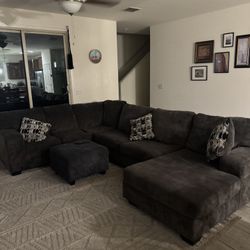 sectional Couch 