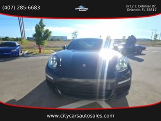 2016 Porsche Panamera