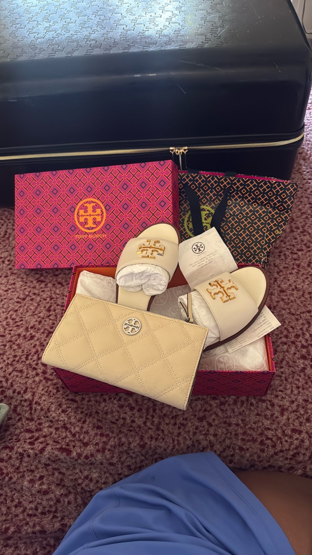 Tory Burch Slides And Clutch!!!