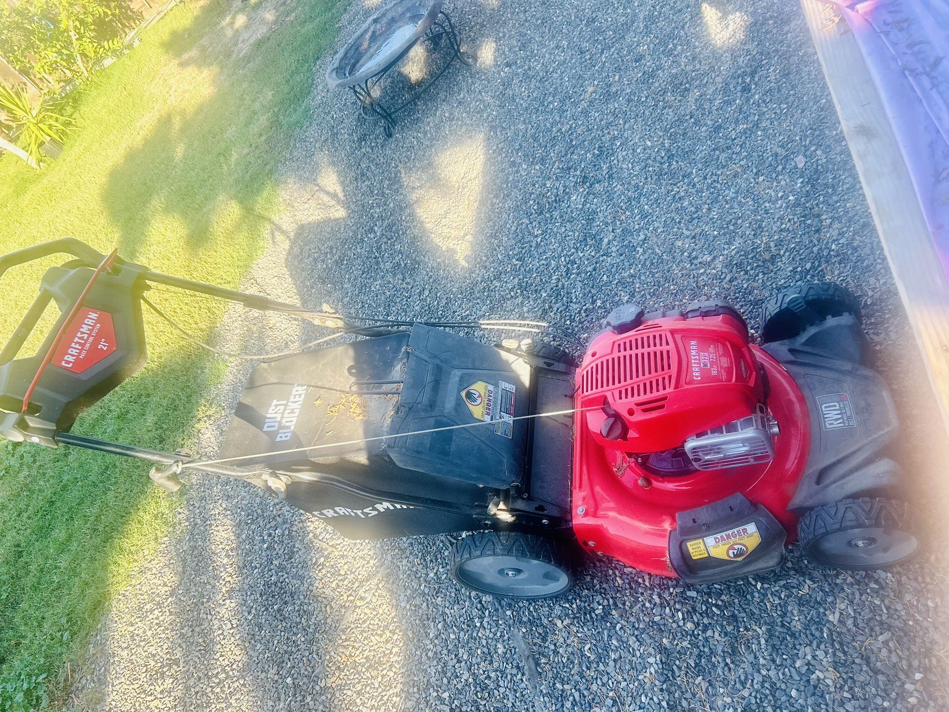 Craftsman M320 21in Gas Self - Propelled Lawn Mower