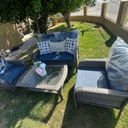 Patio furniture set Outdoor New In The box