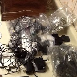 Random electronics, games and iPhone accessories