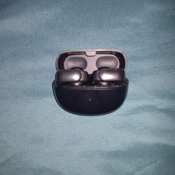 Selling These Black Bose Headphones Works Perfect 