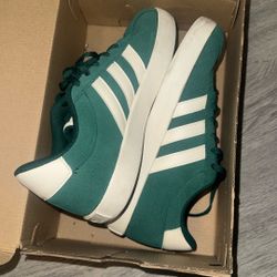 Adidas Vl Court Green Used Once Only