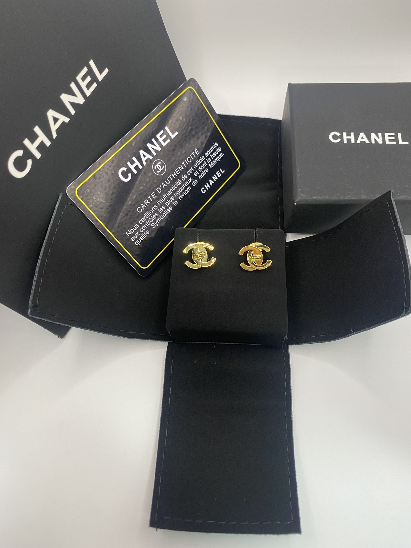 Authentic Vintage Chanel Stud Earrings Gold Color for Sale in Los