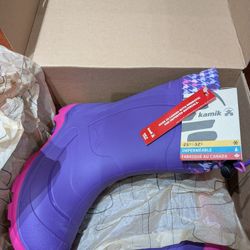 New Winter Boots, Adolescent Size 5