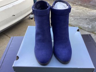 Apt.9 Blue Boots Size 7