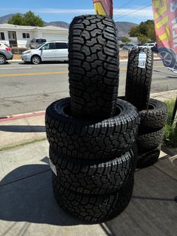 New Yokohama Tires 33x12.50 R20
