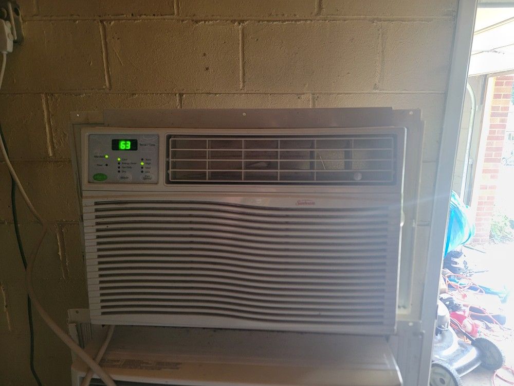 8000 Btu Air Conditioner