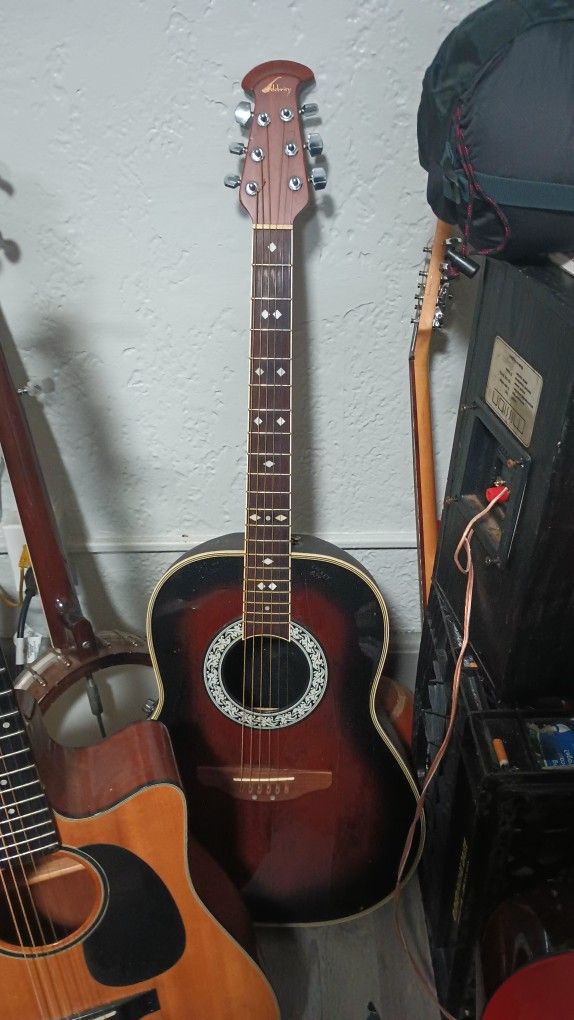 Acoustic Electric Ovation