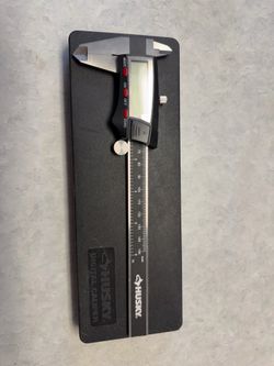 Husky 6 in. 3-Mode Digital Fractional Caliper used condition