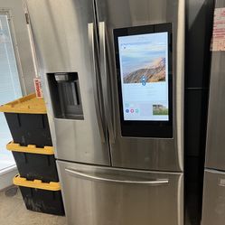 Samsung Family Hub Refrigerator 