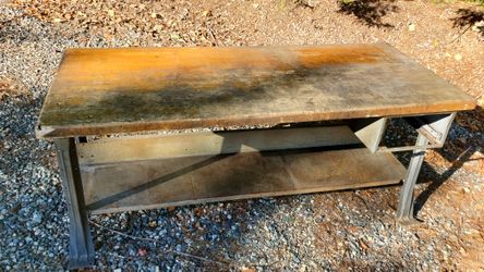 Industrial Work Bench