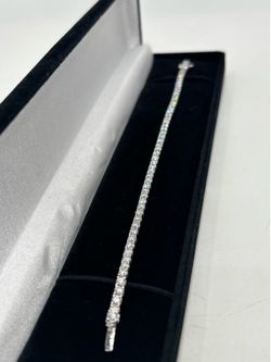 White gold bracelet