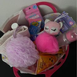 baby shower basket (girl)