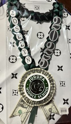 GRADUATION LEIS