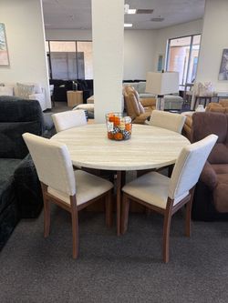 Round Dining Table with 4 Upholstered Chairs