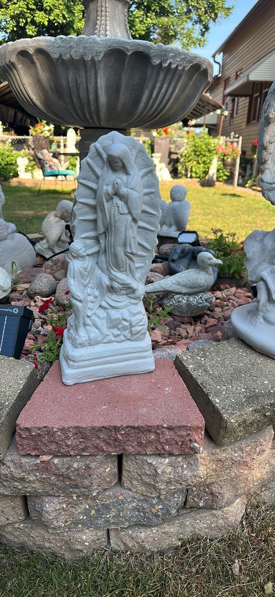 Virgencita de cemento