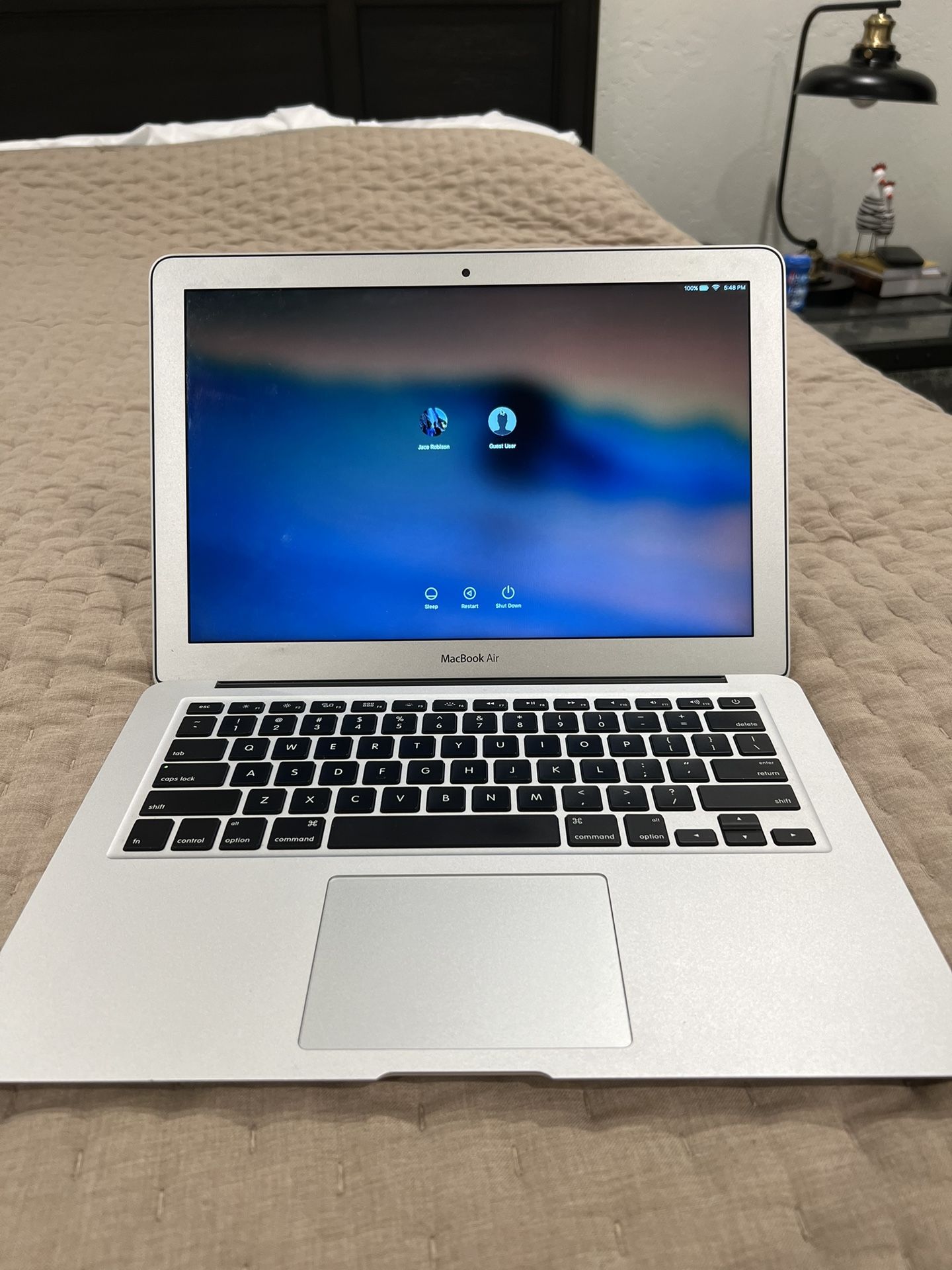 2015 MacBook Air 13 Inch for Sale in Mesa, AZ - OfferUp