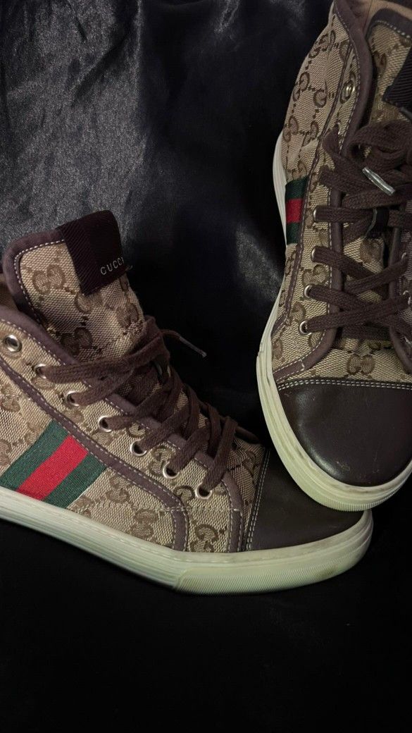 Gucci Sneakers