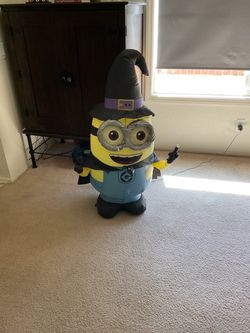 Halloween Minion Inflatable