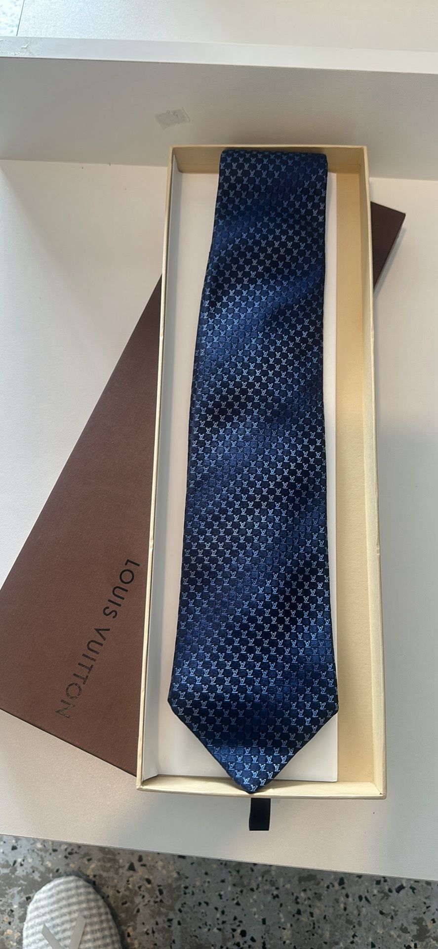 Mans Louis Vuitton Necktie