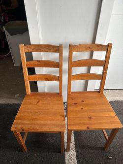 2 chairs