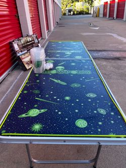 Led alien design beer pong table