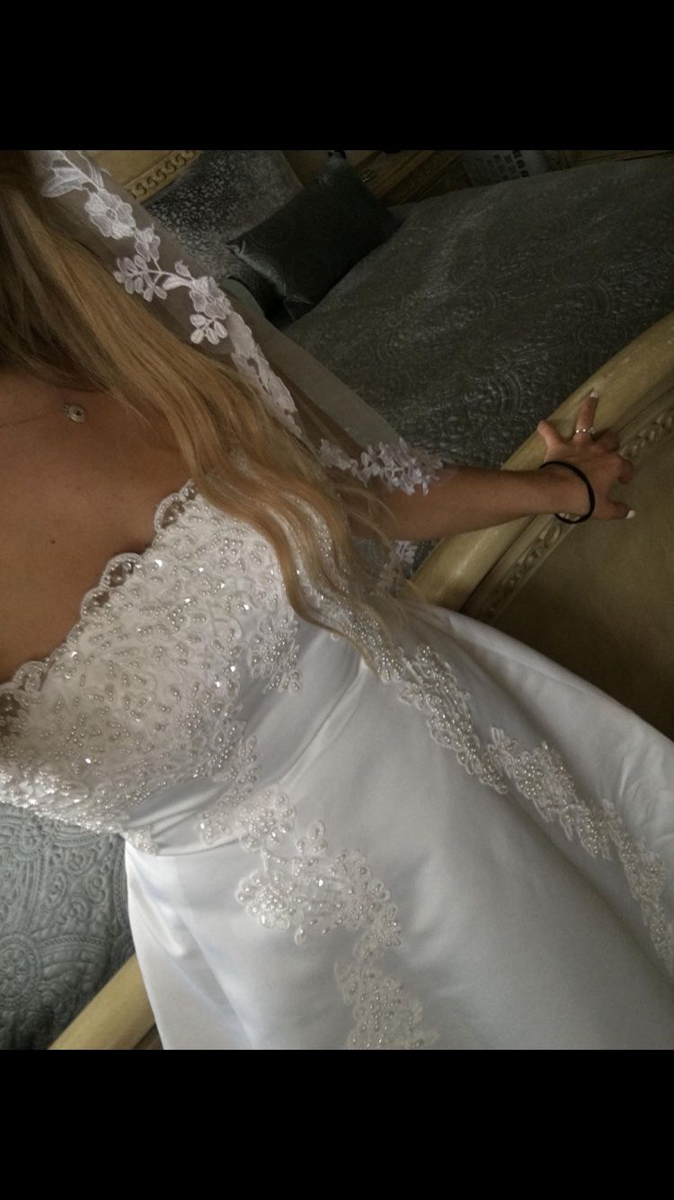 Beautiful Sparkly Wedding Dress