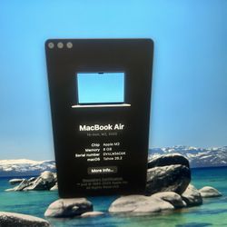 MacBook Air M2 2023