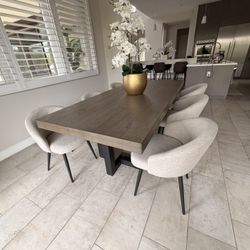 DINING CHAIRS & 6 CHAIRS