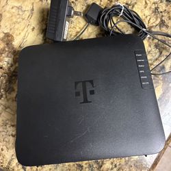 T-Mobile -  4G LTE CellSpot - Cell Booster Nokia Model SS2FII V2